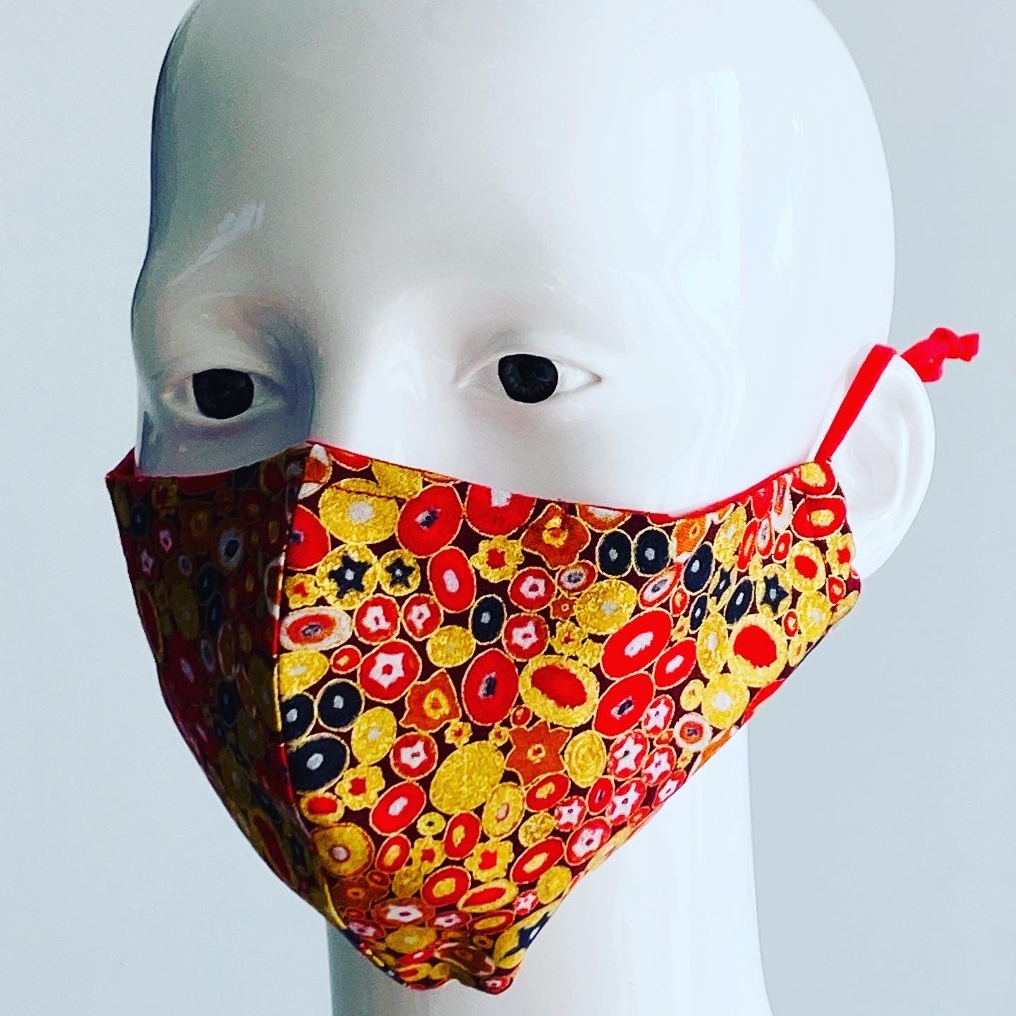 Face Covering - Klimt