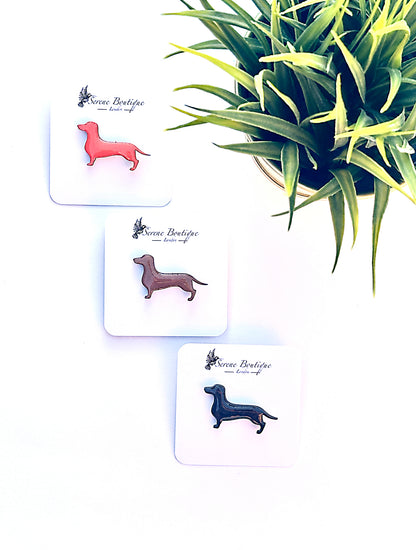 Hand-Painted Wooden dachshund Dog Brooch – Gloss Resin Finish