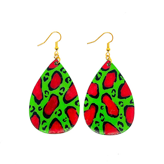 Serene Boutique Green & Red Leopard Print Teardrop Earrings – Hand-Painted Wood, Resin Finish, Gold-Plated 925 Sterling Silver Hooks